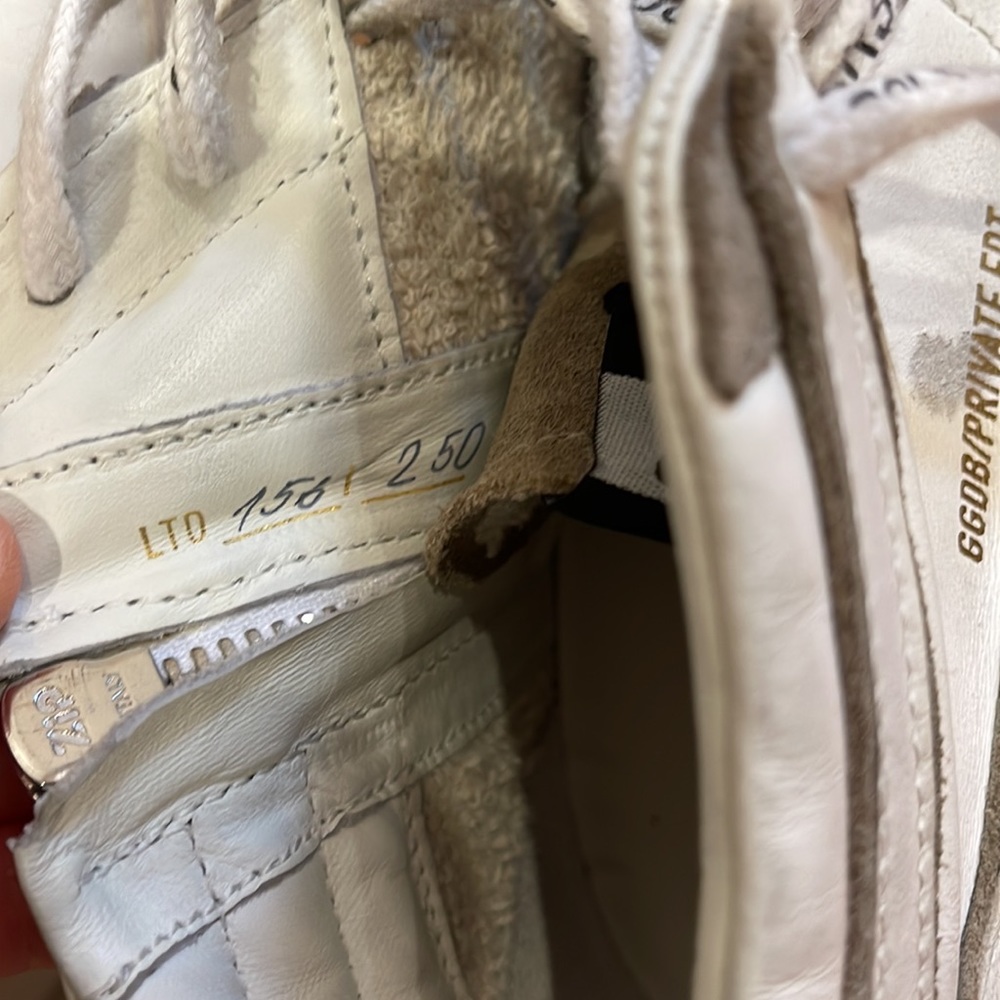 Golden Goose - Picture 7 of 7